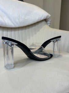Clarissa Heel