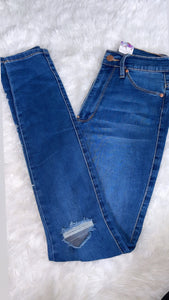 Danielle Jeans